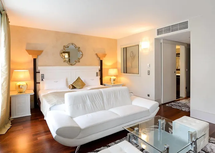 Hotel Ambiance Rivoli