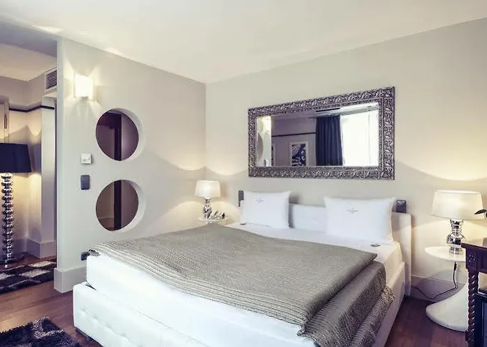 Ambiance Rivoli 4*