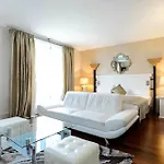 Ambiance Rivoli 4*