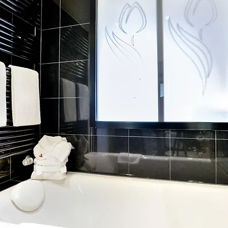 Ambiance Rivoli Hotel