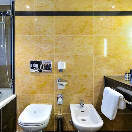 Ambiance Rivoli 4*
