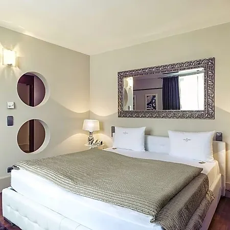 Ambiance Rivoli 4*