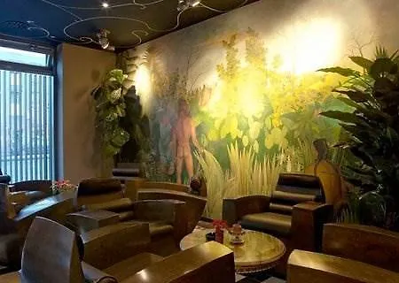 Ambiance Rivoli Hotel 4*