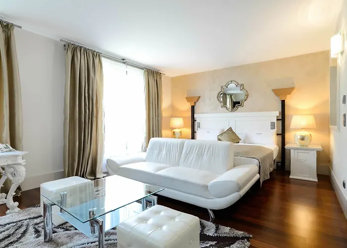 Ambiance Rivoli 4*