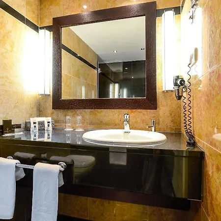 Hotell Ambiance Rivoli 4*