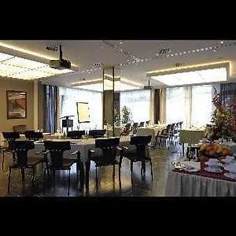 Ambiance Rivoli Ξενοδοχείο