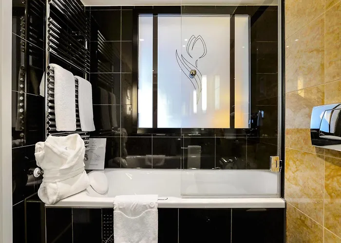 Ambiance Rivoli 4*